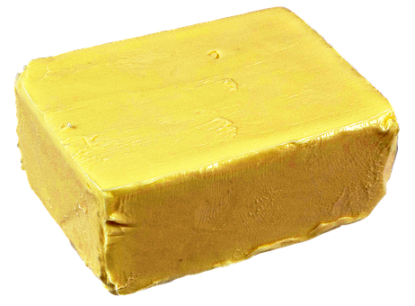 ajové bezlaktózové máslo, 82% tuku, vyrobeno z pasterizované smetany. Skladování: pi teplot (3-9 °C). Datum minimální trvanlivosti – uvedeno na obalu. Po rozbalení spotebovat do nkolika dn.